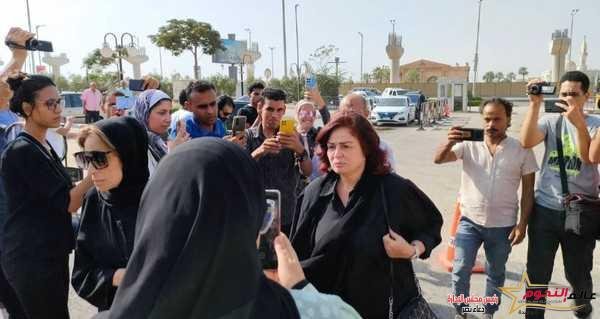 تشييع جثمان الفنان هشام سليم بحضور نجوم الفن والرياضة 