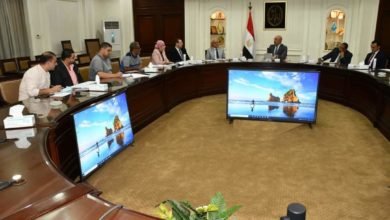 الجزار يلتقى مجموعة عمل مشروع بيت الوطن لمتابعة سير العمل .. وطرح أفكار جديدة لتطويره