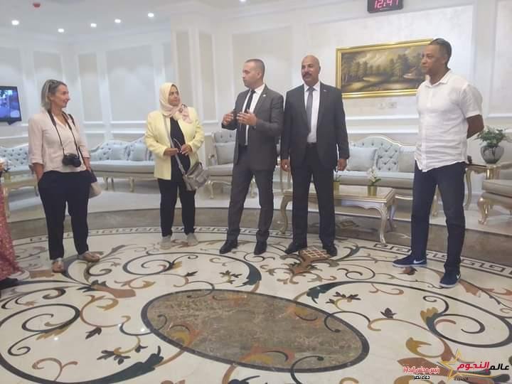 وفد الصحافة الشبابية الألمان في زيارة لكاتدرائية السيد المسيح وفرع نادي النادي بالعاصمة