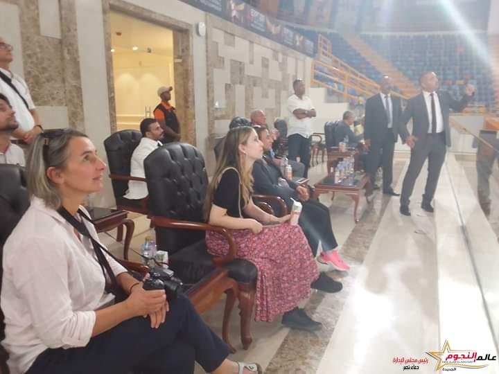 وفد الصحافة الشبابية الألمان في زيارة لكاتدرائية السيد المسيح وفرع نادي النادي بالعاصمة