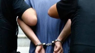 ضبط 3 متهمين بحوزتهم قطعة أثرية وخمسة مليون جنية في القاهرة 