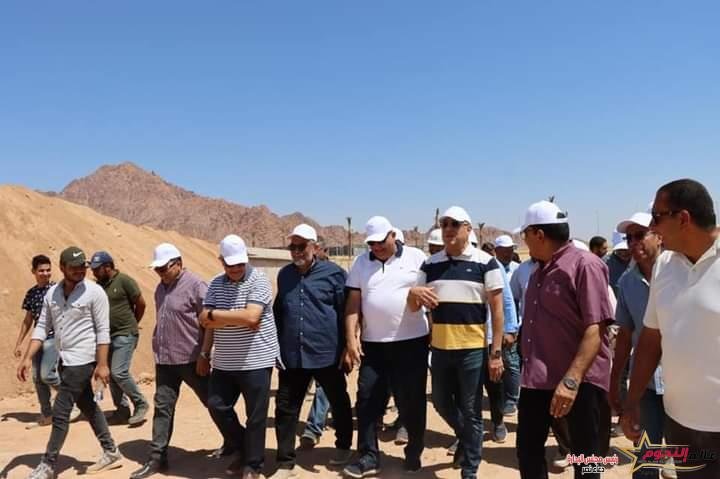 الجزار يتفقد مشروعات مياه الشرب والصرف الصحى بمدينة شرم الشيخ 2 الجزار يتفقد مشروعات مياه الشرب والصرف الصحى بمدينة شرم الشيخ