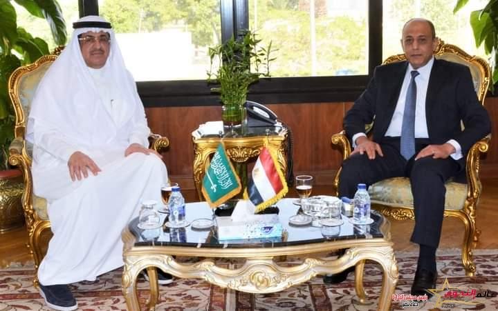وزير الطيران يستقبل الدكتور عصام بن سعيد وزير الدولة عضو مجلس الوزراء السعودي