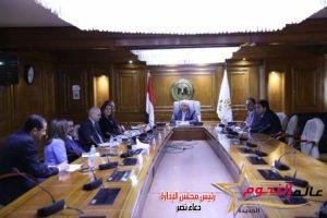 وزير التعليم العالي يعقد اجتماعًا مع وفد الوكالة الأمريكية للتنمية الدولية لمناقشة تطوير كليات التربية