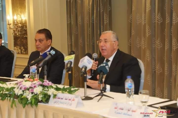 وزير الزراعة يشهد توقيع برتوكول تعاون مع أكاديمية البحث العلمي لزيادة الحقول الإرشادية في القمح 2 وزير الزراعة يشهد توقيع برتوكول تعاون مع أكاديمية البحث العلمي لزيادة الحقول الإرشادية في القمح