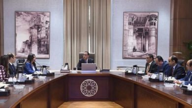 رئيس الوزراء يتابع مع رئيس جهاز حماية المنافسة المستجدات الخاصة بدعم وتعزيز سياسات الحياد التنافسي