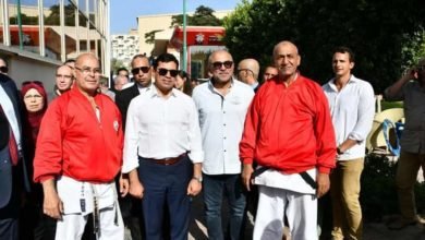 صبحي يفتتح تطوير ملعب الكرة الخماسي ويُكرم الأبطال الدوليين بنادي الزهور الرياضي