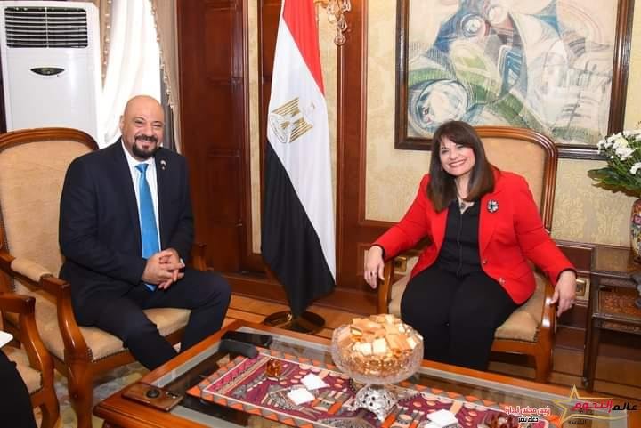 السفيرة سها جندي تلتقي ميلاد نيكولا أحد رموز الجالية المصرية بكندا 1 السفيرة سها جندي تلتقي ميلاد نيكولا أحد رموز الجالية المصرية بكندا