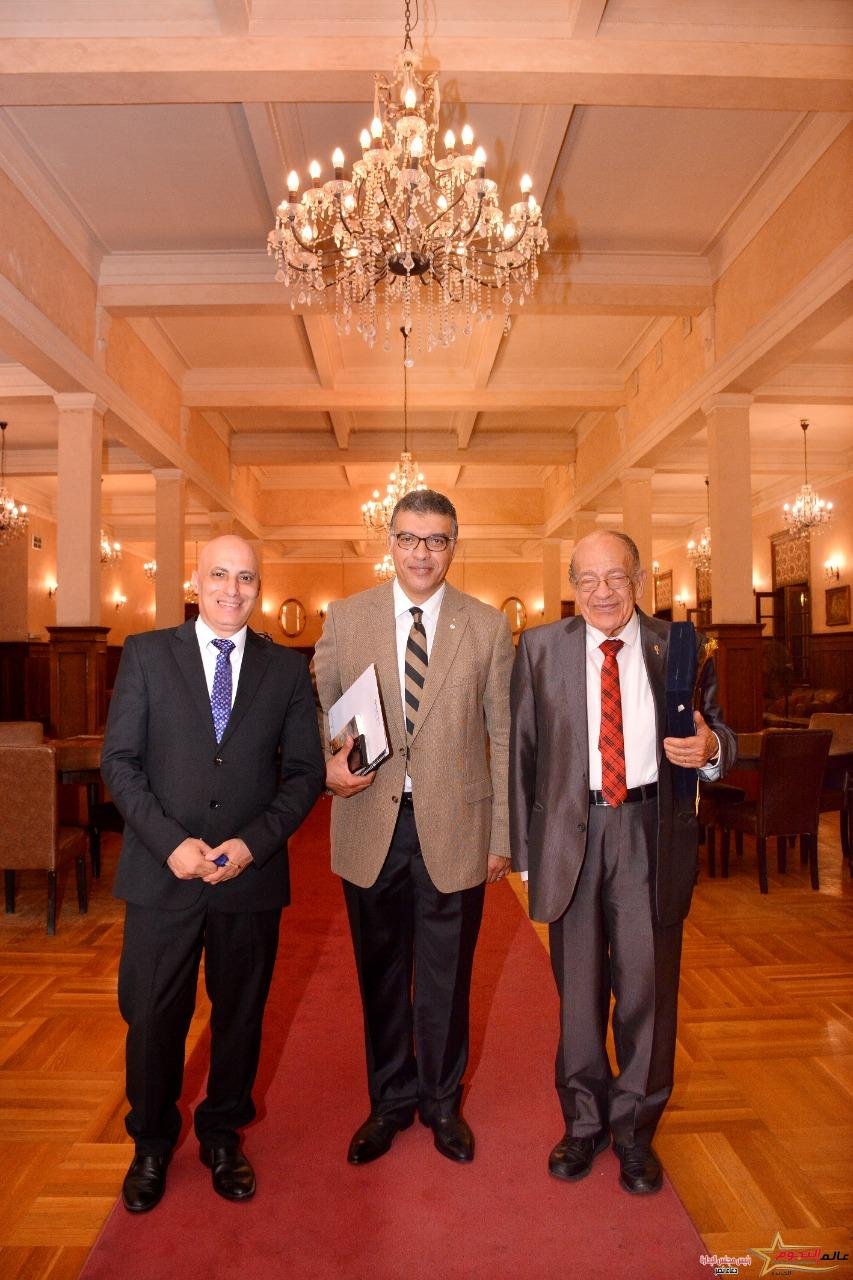 روتاري الإسكندرية يستضيف دكتور وسيم السيسي في ندوة عن الحب في الحضارات