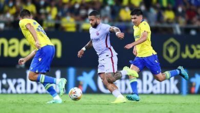 عاجل … توقف لقاء قادش وبرشلونة بالجولة الخامسة للدوري الأسباني