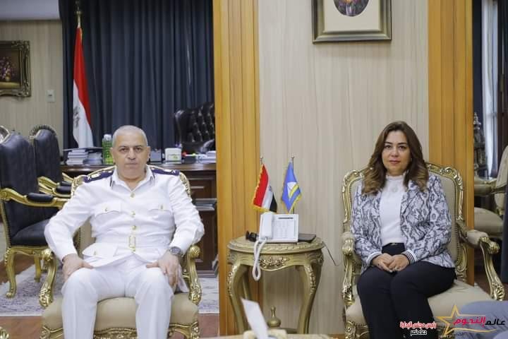 محافظ دمياط تستقبل مدير الأمن ويتبادلان التهنئة بمناسبة الاحتفال بذكرى انتصارات أكتوبر والمولد النبوي الشريف 1 محافظ دمياط تستقبل مدير الأمن ويتبادلان التهنئة بمناسبة الاحتفال بذكرى انتصارات أكتوبر والمولد النبوي الشريف