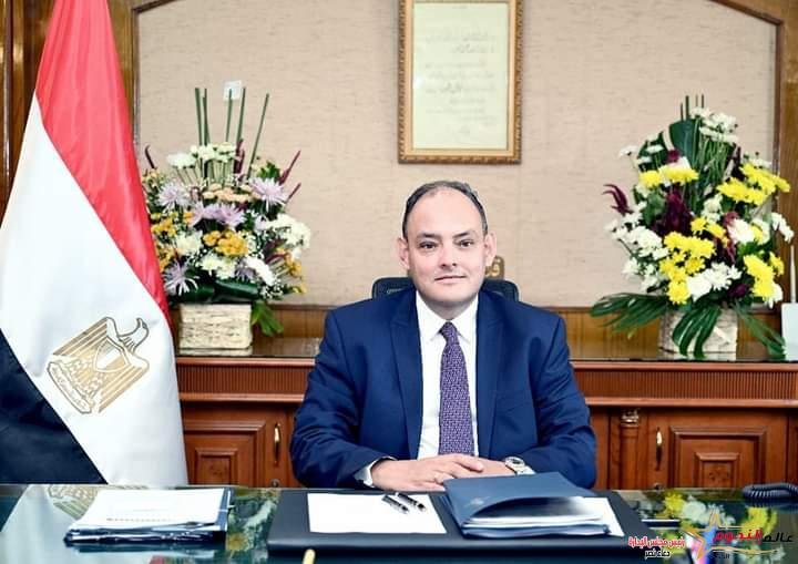 سمير يعلن إصدار شهادات لـ ٦٨٤ شركة بإجمالي مساندة ٥.٤ مليار جنيه 2 سمير يعلن إصدار شهادات لـ ٦٨٤ شركة بإجمالي مساندة ٥.٤ مليار جنيه