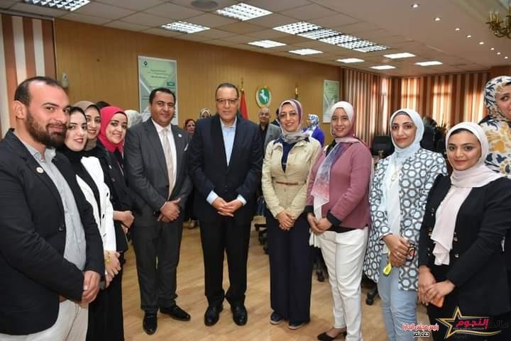 محافظ الشرقية يشهد توقيع بروتوكول تعاون بين الزمالة المصرية ونقابة صيادلة الشرقية