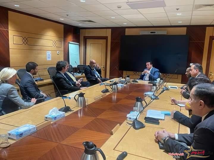 وزير الصحة يبحث مع ممثلي جامعة «جون هوبكنز» التعاون في تطوير وتحسين الخدمات الطبية المقدمة للمواطنين