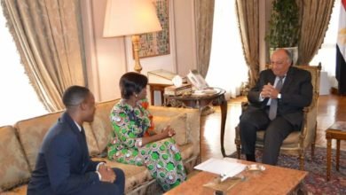 شكري يستقبل وزيرة البيئة والتنمية المستدامة لجمهورية الكونغو برازافيل