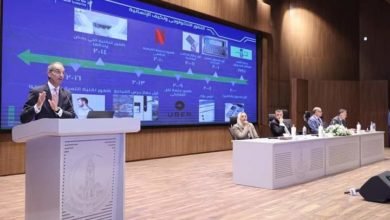 طلعت: بناء القدرات الرقمية للشباب لتوفير الكفاءات التى تعد بمثابة العمود الفقرى لصناعة الاتصالات وتكنولوجيا المعلومات