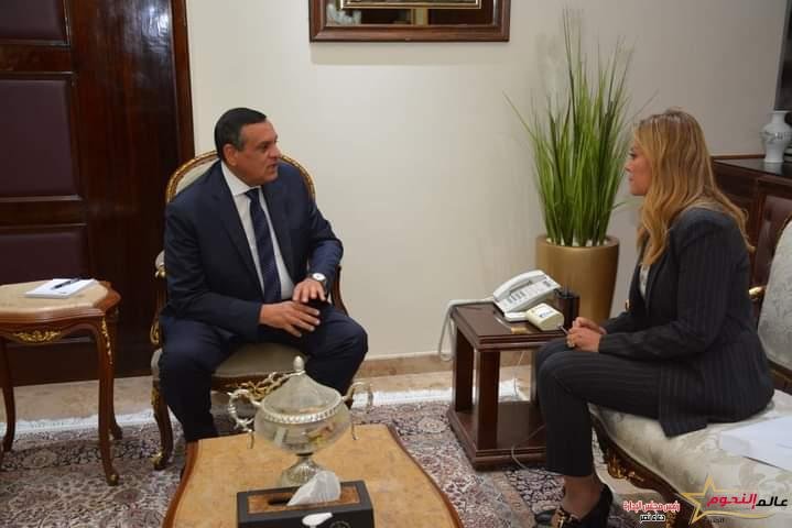وزير التنمية المحلية يلتقي المدير التنفيذي للأكاديمية الوطنية للتدريب لمتابعة ملفات التعاون المشترك