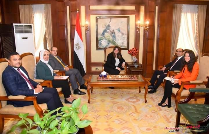 وزيرة الهجرة تستقبل قنصل عام مصر الجديد في فرنسا لبحث التعاون لتلبية احتياجات المصريين بالخارج