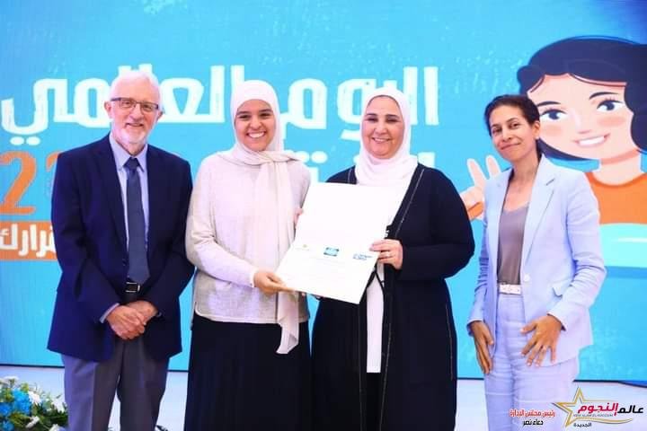 وزيرا التضامن الاجتماعي والقوى العاملة يشهدان احتفالية اليوم العالمي للفتاة لعام 2022 6 وزيرا التضامن الاجتماعي والقوى العاملة يشهدان احتفالية اليوم العالمي للفتاة لعام 2022