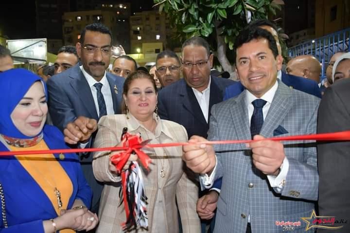 وزير الرياضة يتفقد مركز شباب الأنفوشي ويفتتح عددًا من الأنشطة المتنوعة 2 وزير الرياضة يتفقد مركز شباب الأنفوشي ويفتتح عددًا من الأنشطة المتنوعة
