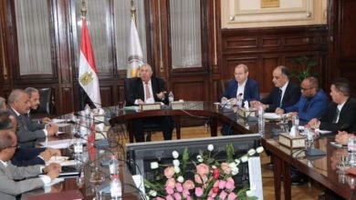 القصير يعقد اجتماعا لتشجيع المزارعين على استخدام الميكنة الحديثة تنفيذا لتوجيهات الرئيس السيسي