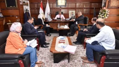 وزير القوى العاملة يلتقى سفير مصر في البرتغال للتنسيق في ملفات "العمل"