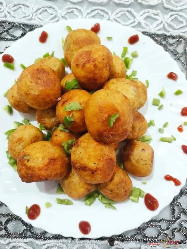 كرات البطاطس المهروسة ... مقدمة من الشيف: غادة المصري