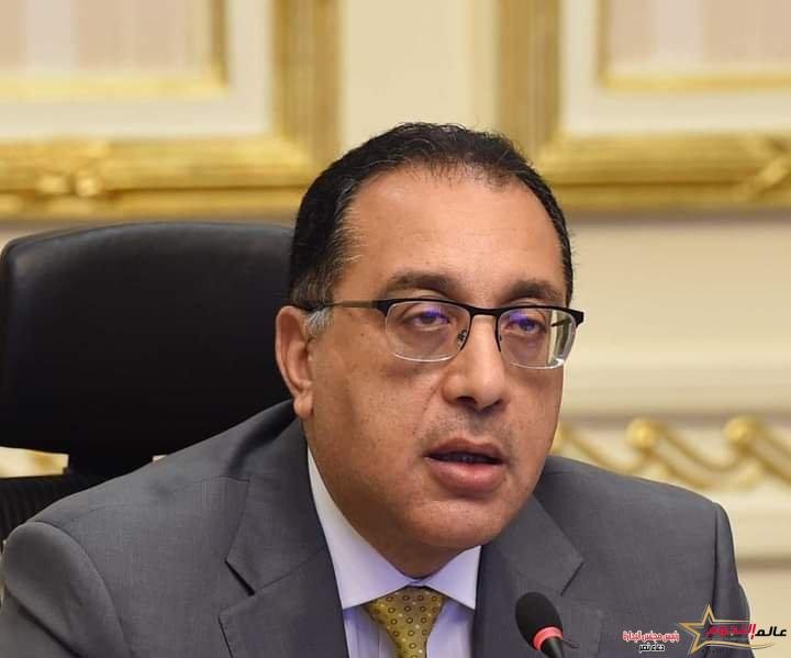رئيس الوزراء يهنئ وزير الدفاع بذكرى نصر أكتوبر المجيد