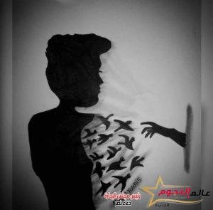 عبير يونس تتألق في رسم الرسومات المعبرة