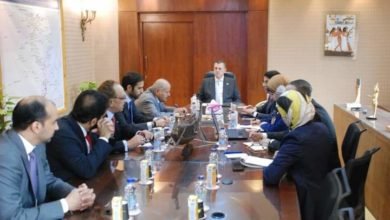 عيسى يستقبل وفد رابطة رجال الأعمال القطريين لبحث سبل التعاون واستعراض بعض الخطط الاستثمارية لقطاع السياحة المصري