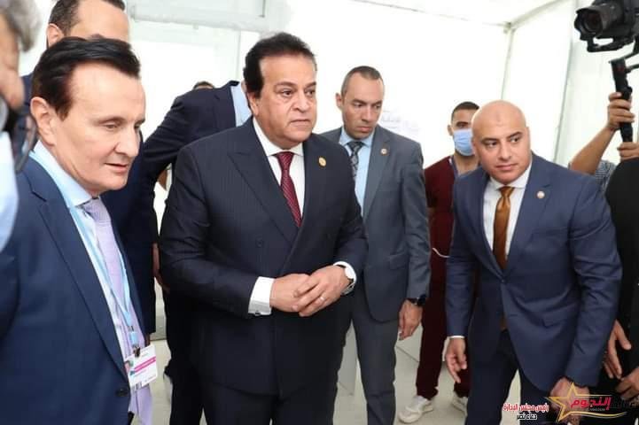 وزير الصحة يفتتح المستشفى الميداني بمدينة شرم الشيخ ضمن خطة التأمين الطبي لمؤتمر المناخ (COP27)