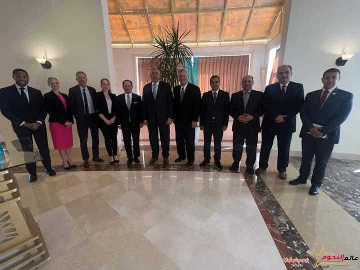 القصير يبحث مع نظيره الأمريكي التعاون في مجال التعاونيات والصادرات الزراعية ورفع كفاءة صغار المزارعين 