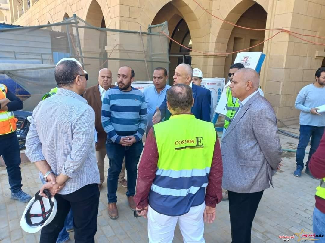 مسئولو " الإسكان " فى جولة تفقدية بمنطقة مثلث ماسبيرو وسور مجرى العيون بالقاهرة