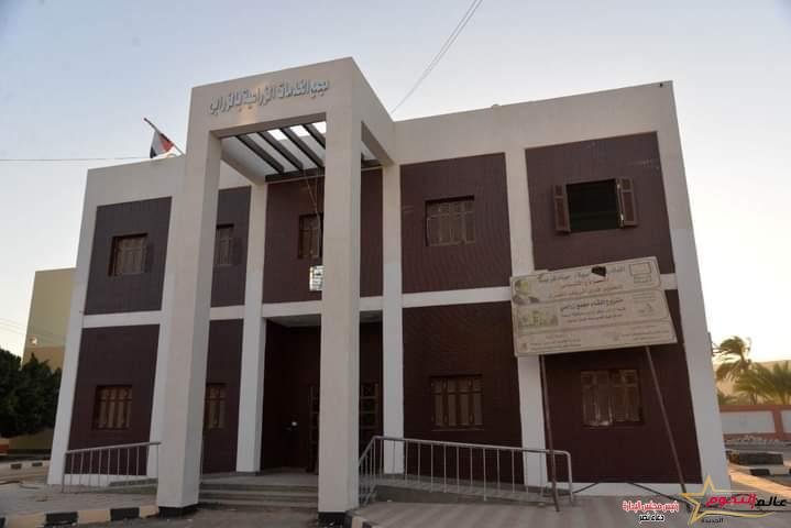 محافظ أسيوط يتفقد أعمال إنشاء مشروعات مجمع خدمات المواطنين ومجمع الخدمات الزراعية