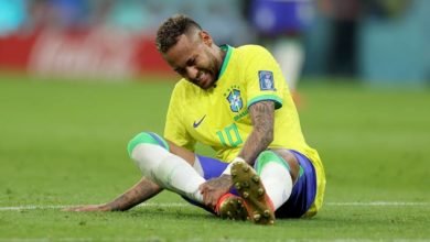 طبيب منتخب البرازيل يكشف طبيعة إصابة نيمار ومدة غيابه