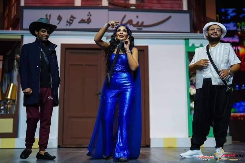 مفاجآت منى زكي في مسرحية "الوش التاني".. تعرف عليها 1 مفاجآت منى زكي في مسرحية "الوش التاني".. تعرف عليها