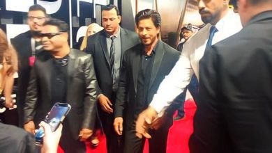 شاروخان وأوليفر ستون من مهرجان البحر الاحمر السينمائي في دورته الثانية 