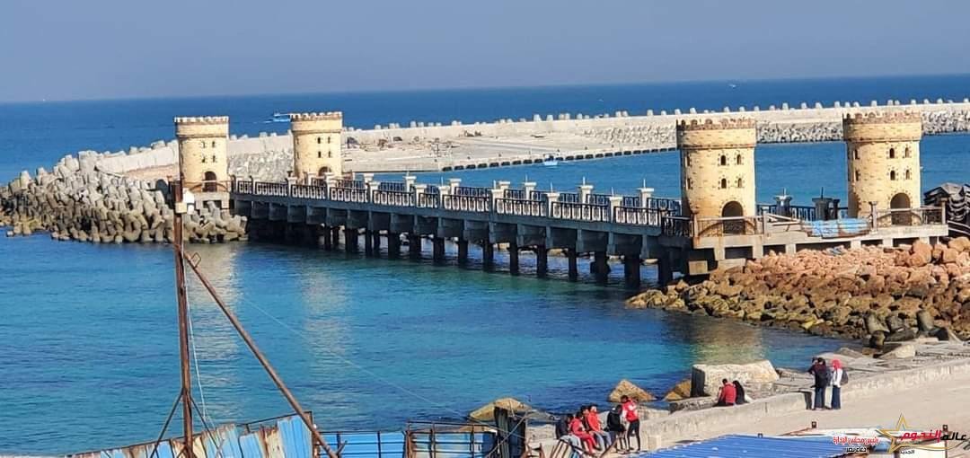 الدكتور هاني سويلم يتابع الموقف التنفيذى لمشروعات حماية الشواطئ بمدينة الإسكندرية
