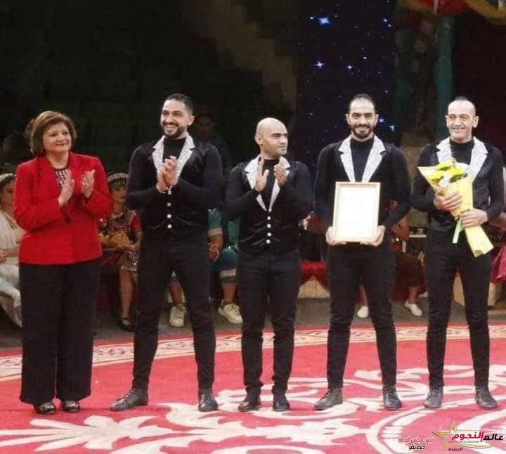 السيرك القومي يحصد الميدالية الفضية في مهرجان هانوي الدولي بفيتنام