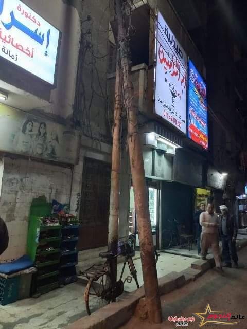محافظ الشرقية يستجيب لأهالي شارع المعهد الديني ويأمر برفع عامود متهالك ملاصق لعامود إنارة 3 محافظ الشرقية يستجيب لأهالي شارع المعهد الديني ويأمر برفع عامود متهالك ملاصق لعامود إنارة