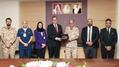 د. السبكي يزور مجمع السلمانية الطبي ومستشفى الملك حمد الجامعي بالبحرين .. ويلتقي كبار المسئولين