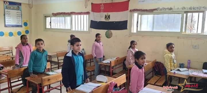 محافظ الشرقية يُفاجئ مدرسة معهد ضباط الصف للتعليم الأساسي بأبو حماد 5 محافظ الشرقية يُفاجئ مدرسة معهد ضباط الصف للتعليم الأساسي بأبو حماد