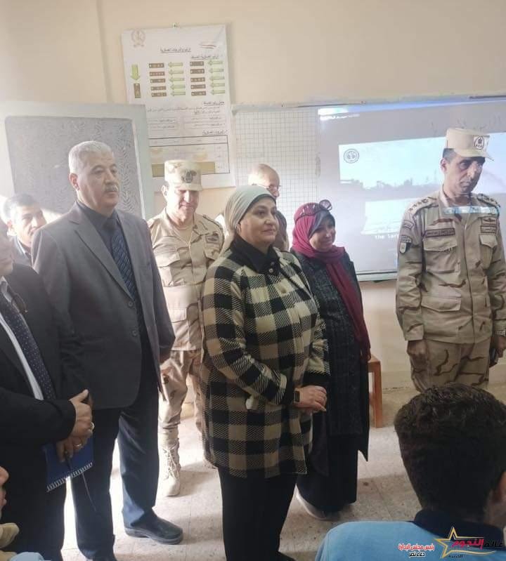 مدير المديرية وقائد القطاع والمستشار العسكري يتفقدوا مدارس طوخ الصناعية والتجارية 2 مدير المديرية وقائد القطاع والمستشار العسكري يتفقدوا مدارس طوخ الصناعية والتجارية