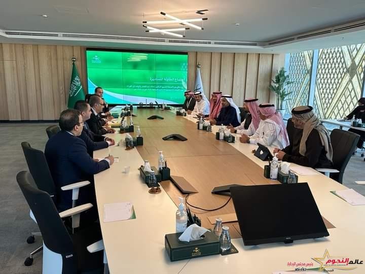 وزير الصحة يبحث مع نظيره السعودي التعاون لتحقيق الأمن الدوائي للشعوب العربية 4 وزير الصحة يبحث مع نظيره السعودي التعاون لتحقيق الأمن الدوائي للشعوب العربية