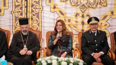 محافظ دمياط تزور كنيسة الروم الأرثوذكس لتقديم التهنئة بعيد الميلاد المجيد