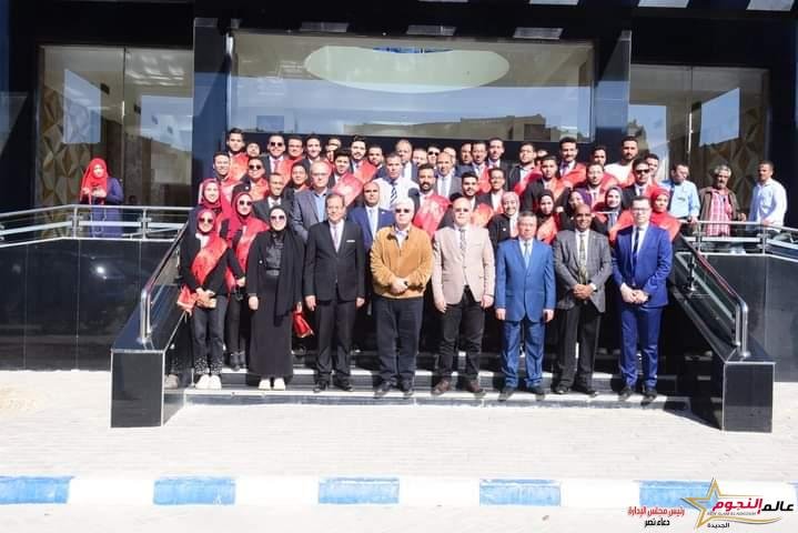 عاشور يتفقد المستشفى الجامعي الجديد ومنشآت المقر الجديد