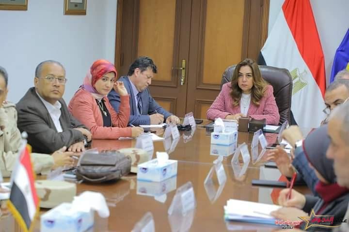 محافظ دمياط ورئيس صندوق التنمية الحضرية يتابعان موقف تنفيذ شبكات المرافق والطرق لمشروع تطوير عواصم المدن برأس البر