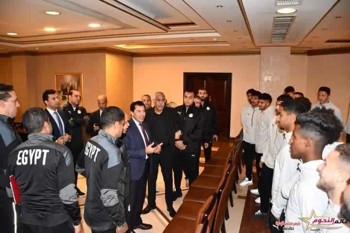 وزير الرياضة يلتقي لاعبي منتخب مصر للشباب تحت 20 سنة 2 وزير الرياضة يلتقي لاعبي منتخب مصر للشباب تحت 20 سنة