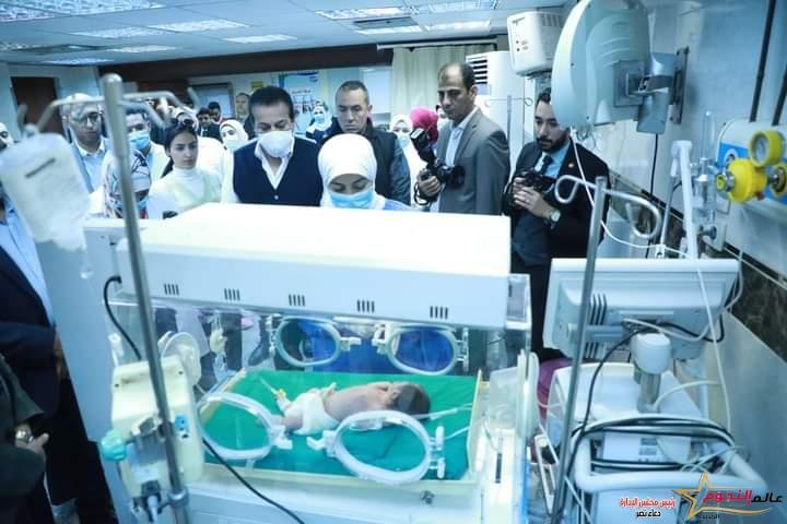 عبد الغفار يتفقد مستشفى الهلال للتأمين الصحي ويشيد بجودة الخدمات الطبية المقدمة للمرضى