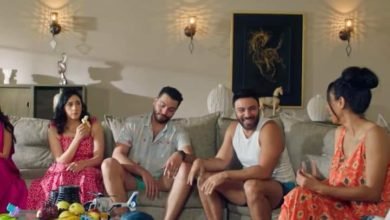 شريف بديع يشارك جمهوره بصور من "العيلة دي"